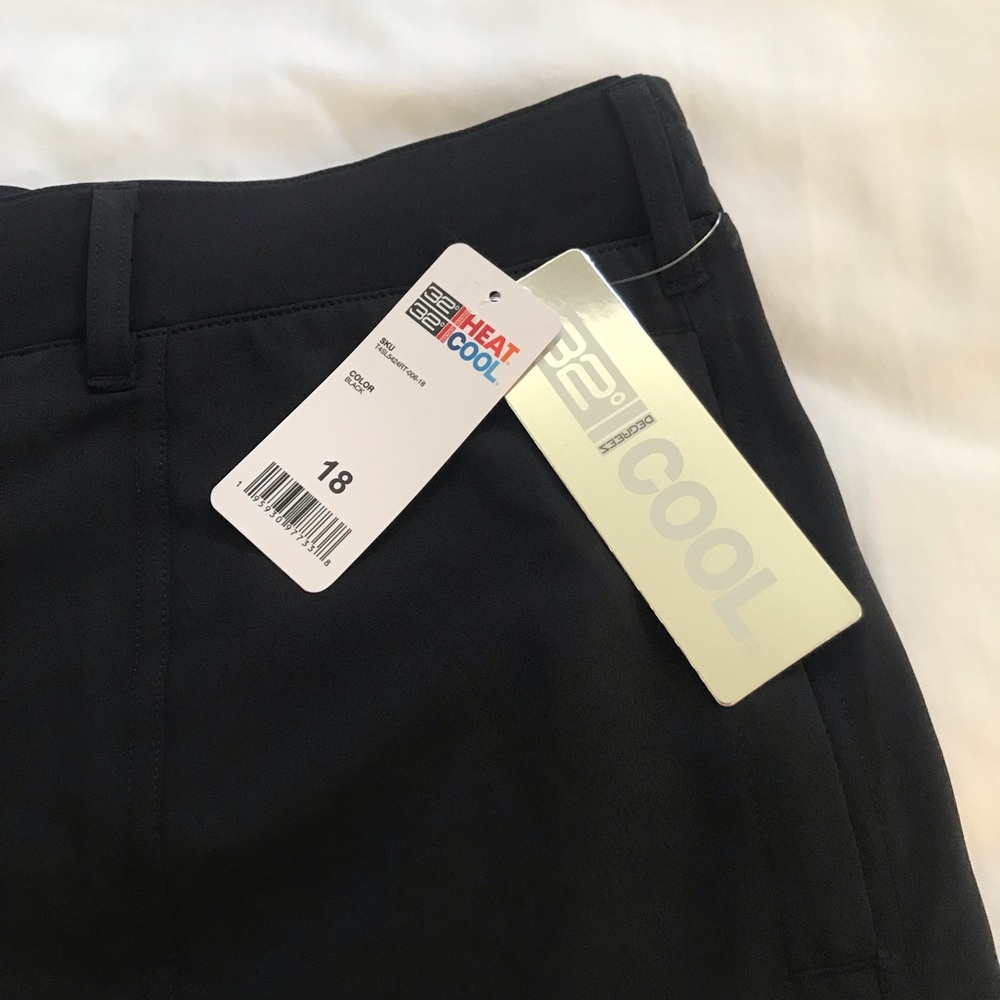 32 Degrees Cool Bermuda Black Shorts Women’s 18 New with Tags Lightweight - Picture 2 of 13